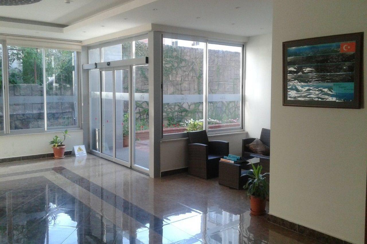 Grand Ati̇Lla Hotel 阿拉尼亚 外观 照片